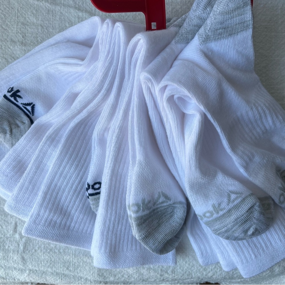 NWT Reebok Socks